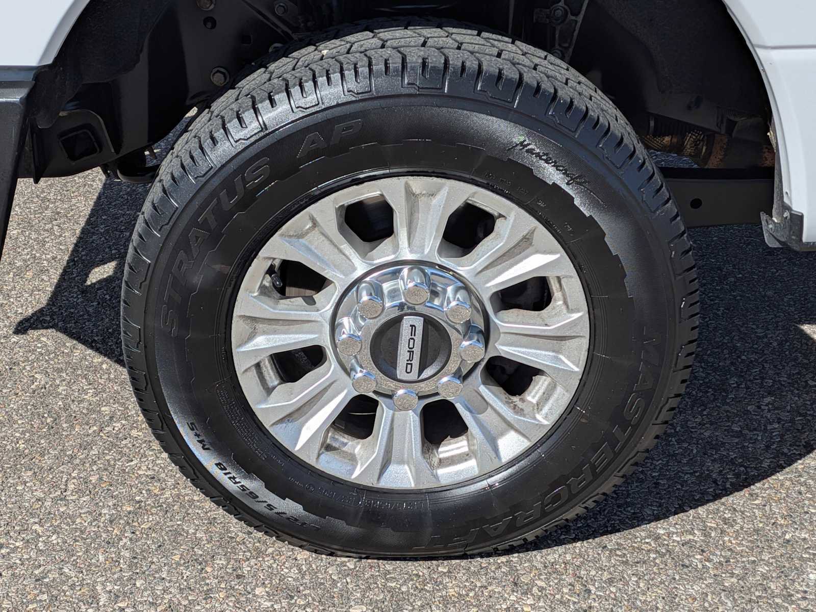 Certified 2020 Ford F350 XLT w/ XLT Value Package image 13