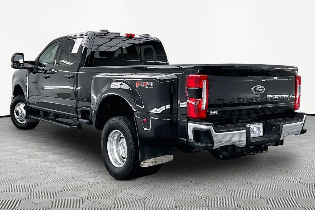 Certified 2025 Ford F350 XLT w/ 360-Degree Camera Package AWD/4WD image 13