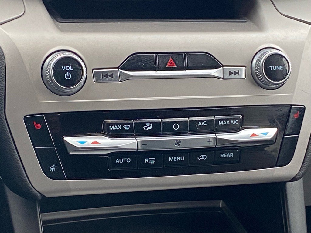 Certified 2023 Ford Explorer XLT w/ Equipment Group 202A image 11