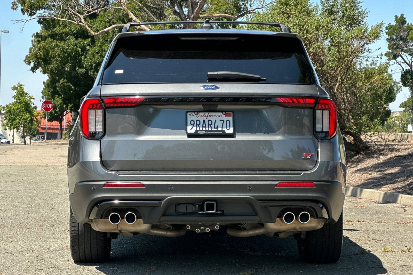 Certified 2025 Ford Explorer ST AWD/4WD image 4