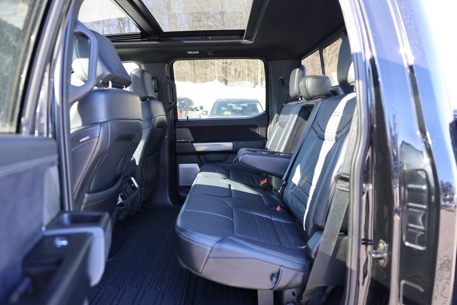 Certified 2023 Ford F150 Platinum w/ Equipment Group 701A High image 17