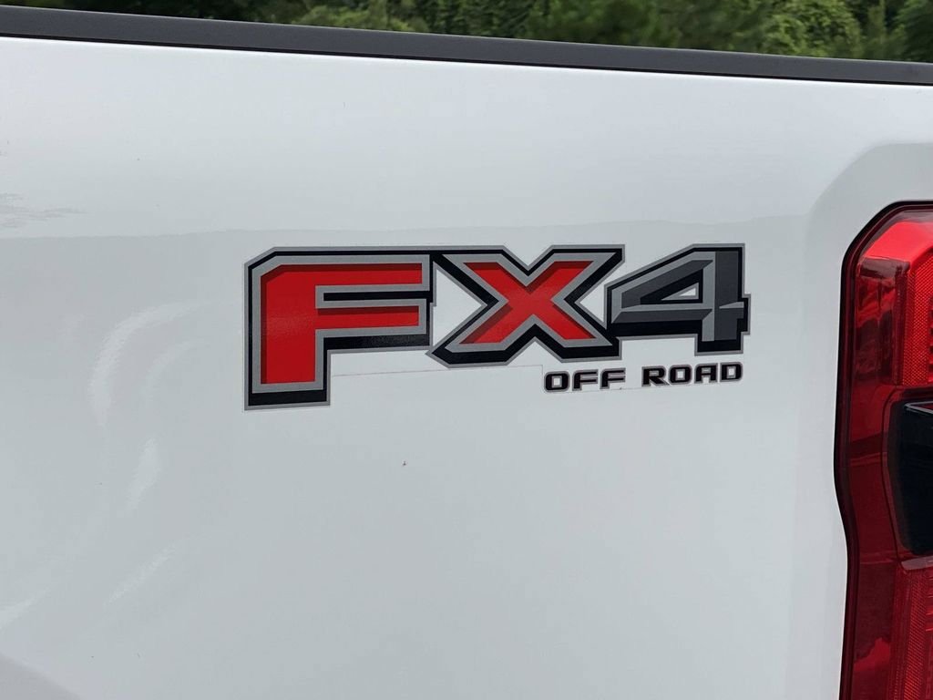 Certified 2023 Ford F250 Lariat w/ Lariat Ultimate Package AWD/4WD image 13