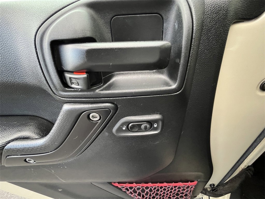 Used 2017 Jeep Wrangler Unlimited Rubicon image 19