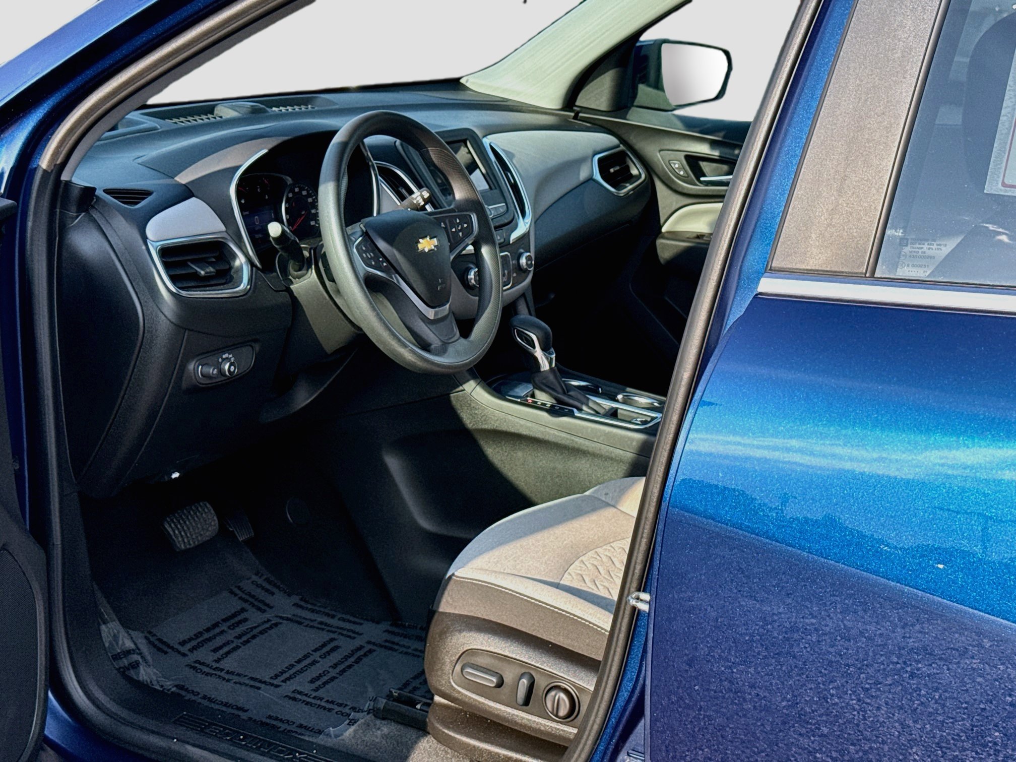 Used 2022 Chevrolet Equinox LT FWD image 11