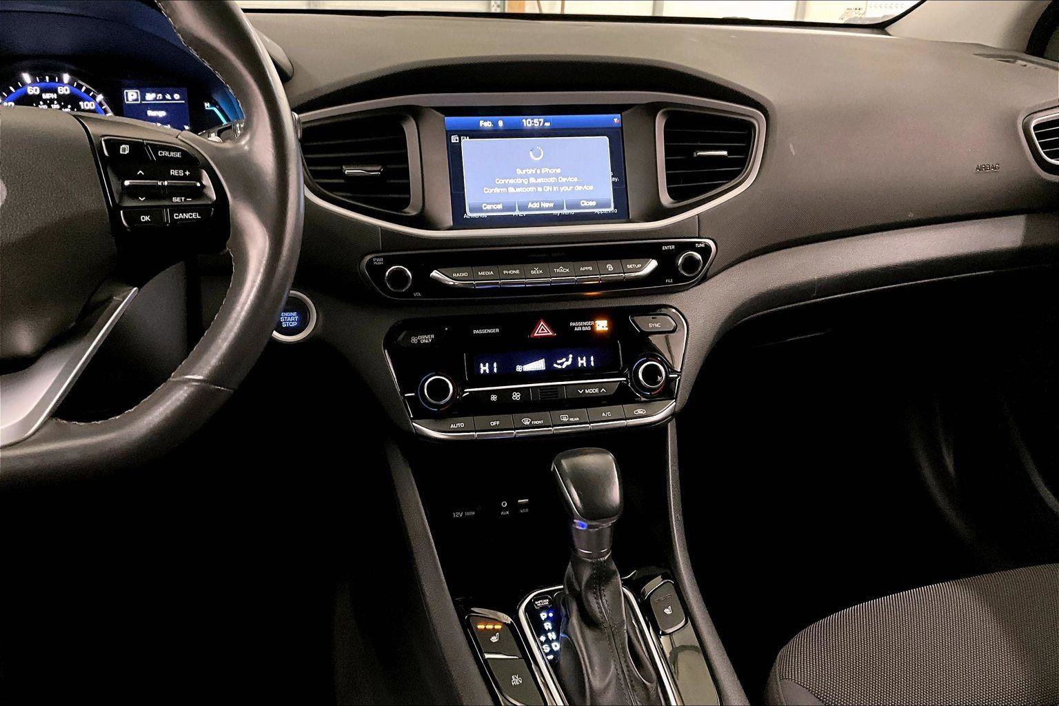 Used 2019 Hyundai Ioniq Plug-In Hybrid image 6
