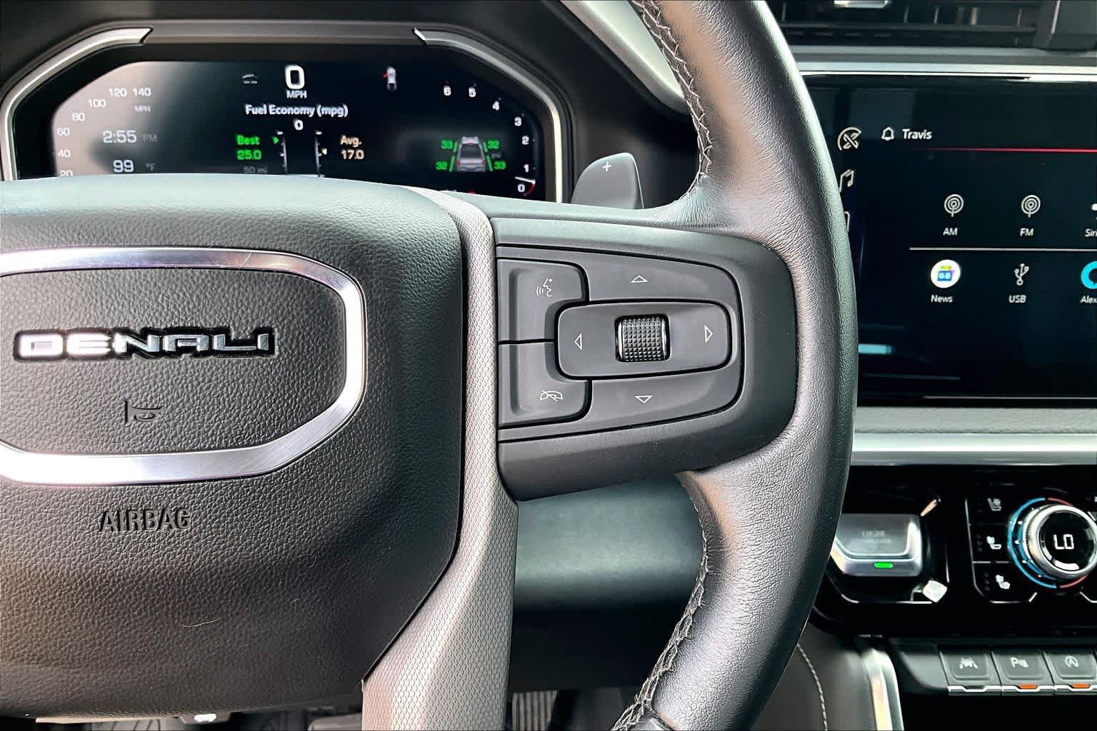 Used 2022 GMC Sierra 1500 Denali w/ Denali Reserve Package AWD/4WD image 25
