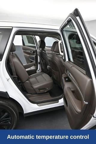 Used 2021 Kia Telluride SX w/ Towing Package FWD image 14