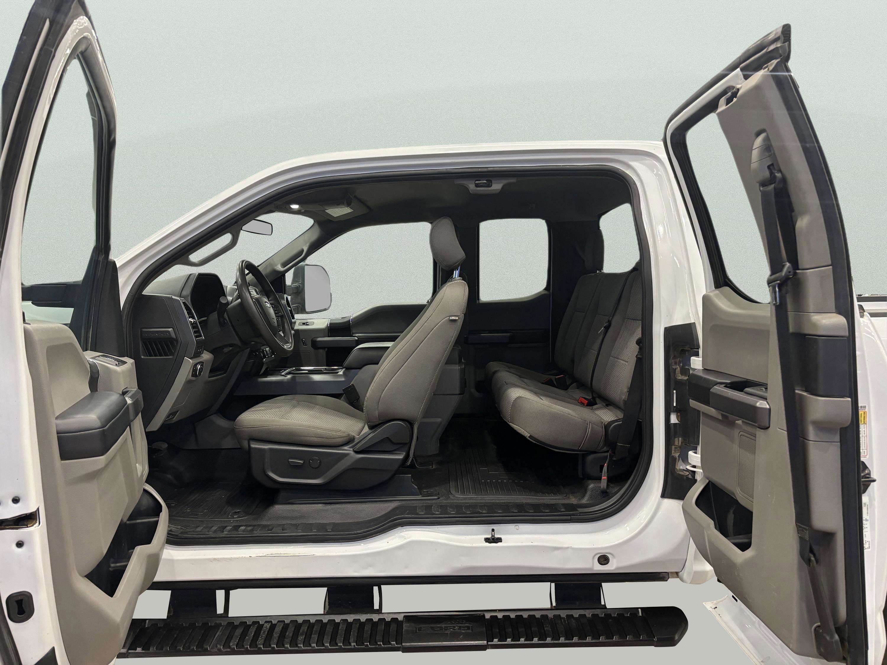 Certified 2021 Ford F350 XLT w/ XLT Value Package image 11