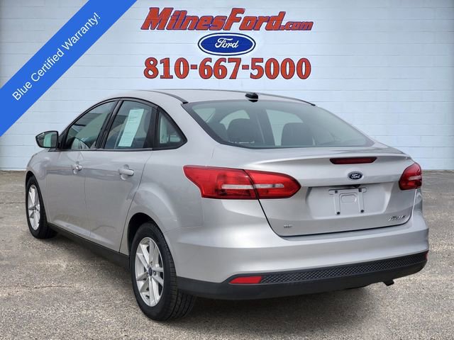Certified 2018 Ford Focus SE FWD image 3