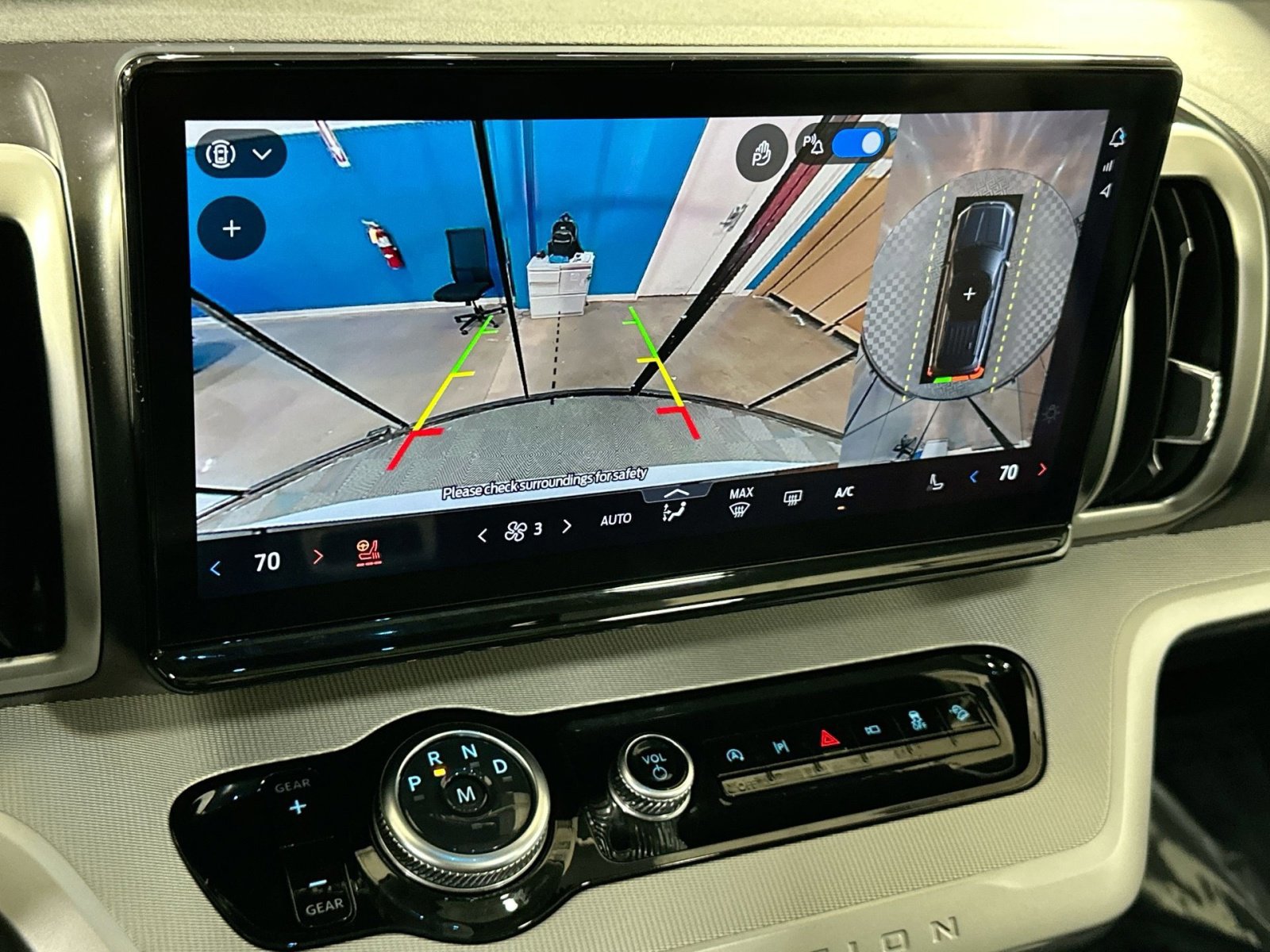 Certified 2025 Ford Expedition Max Active image 22