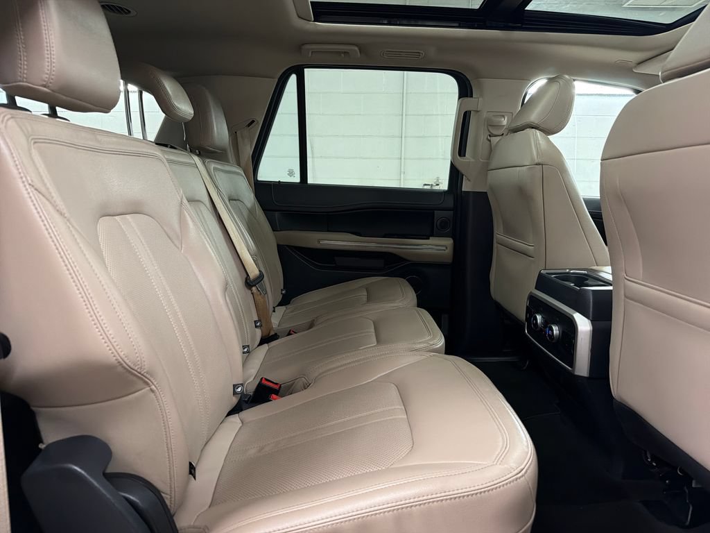 Certified 2024 Ford Expedition Max Limited RWD image 34