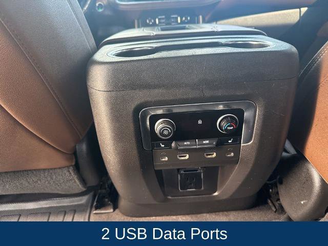 Used 2021 Chevrolet Suburban High Country w/ Premium Package 2 image 27