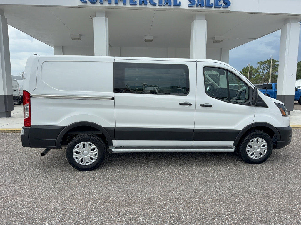 Certified 2025 Ford Transit 250 Low Roof w/ Exterior Upgrade Package RWD image 5