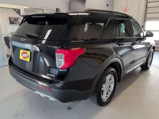 Certified 2023 Ford Explorer XLT AWD/4WD image 5
