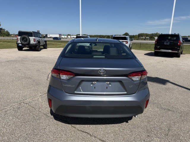 Used 2025 Toyota Corolla LE FWD image 8