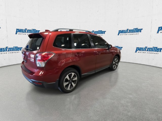 Used 2017 Subaru Forester 2.5i Limited AWD/4WD image 11