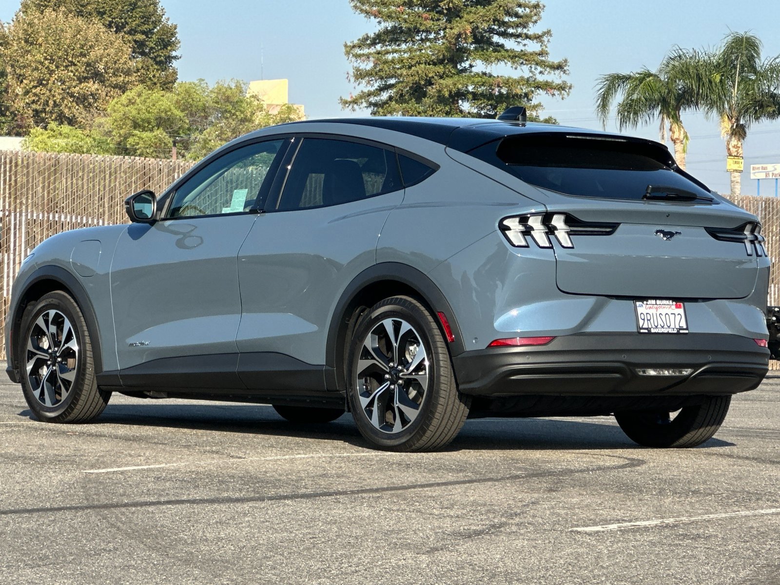 Certified 2024 Ford Mustang Mach-E Select image 3