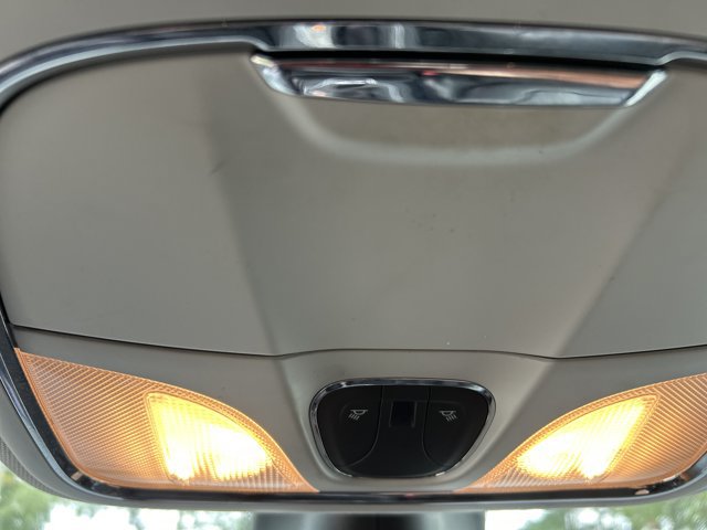 Used 2019 Jeep Cherokee Trailhawk AWD/4WD image 26