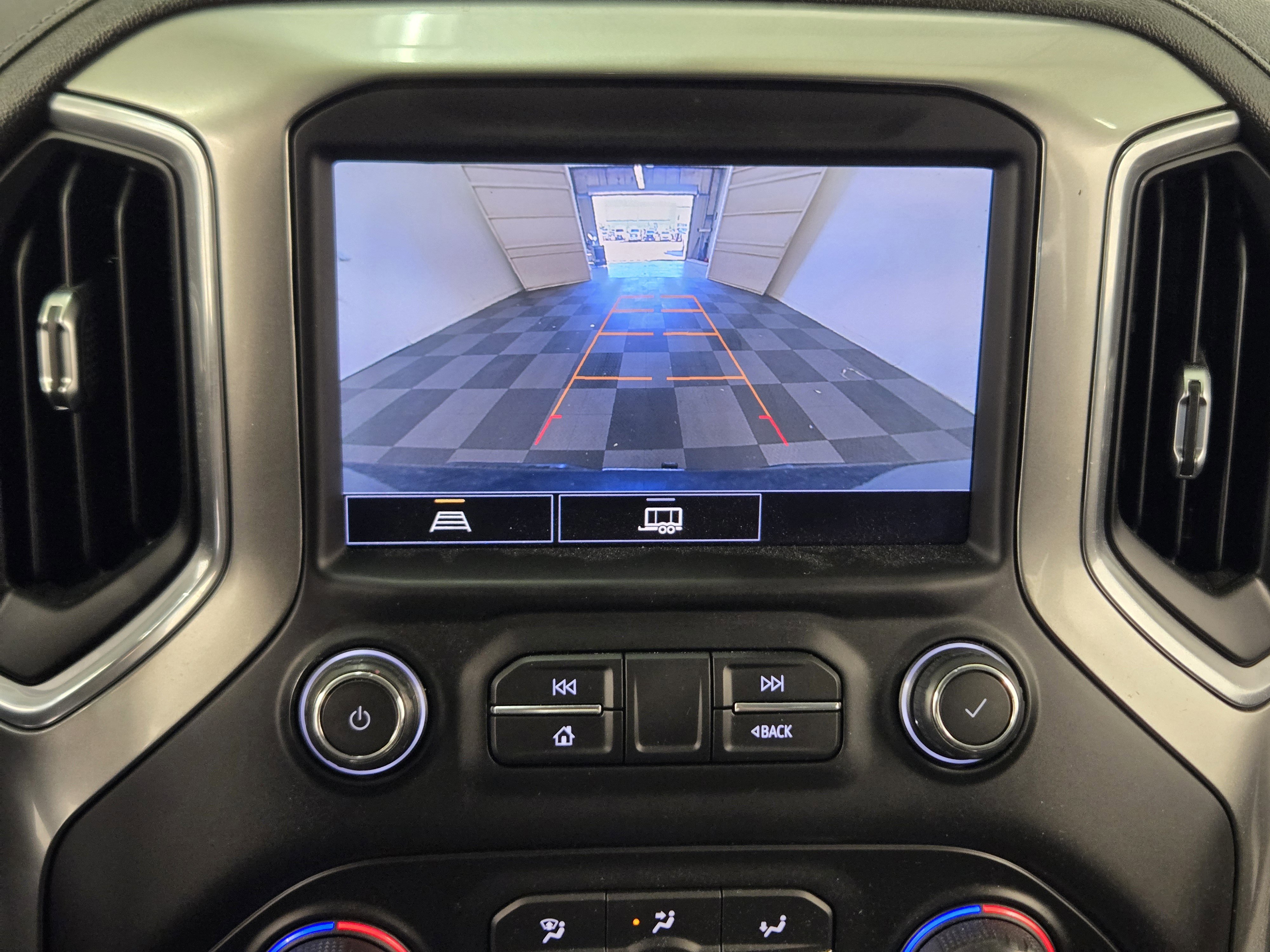 Used 2021 Chevrolet Silverado 1500 LT Trail Boss w/ Convenience Package II image 28