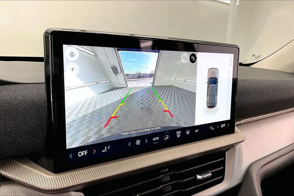 Certified 2025 Ford Explorer Active image 21