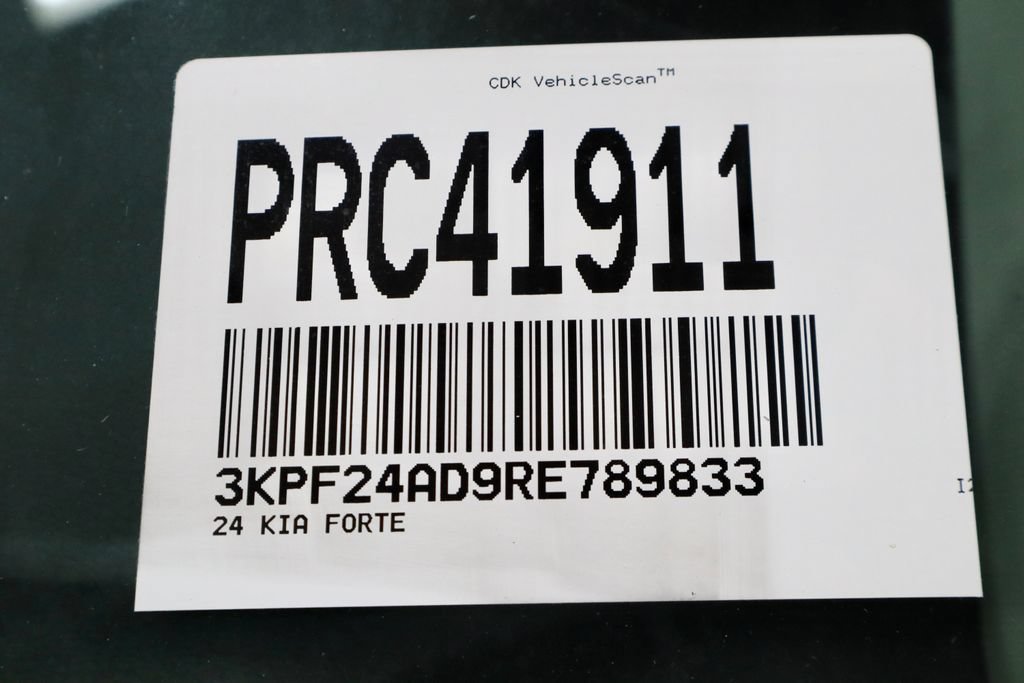 Used 2024 Kia Forte LXS FWD image 35