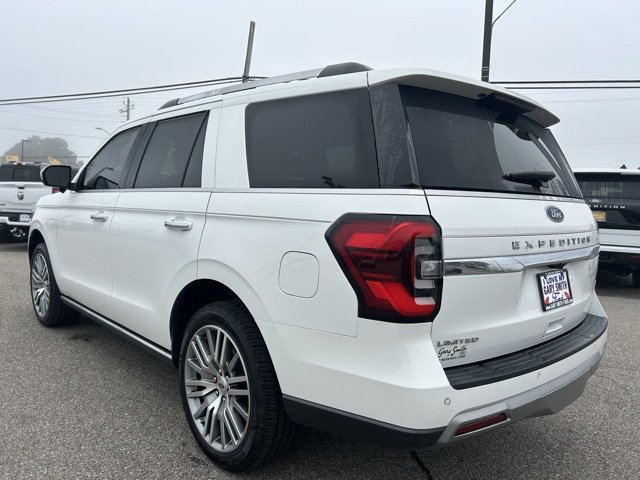 Certified 2022 Ford Expedition Limited image 5