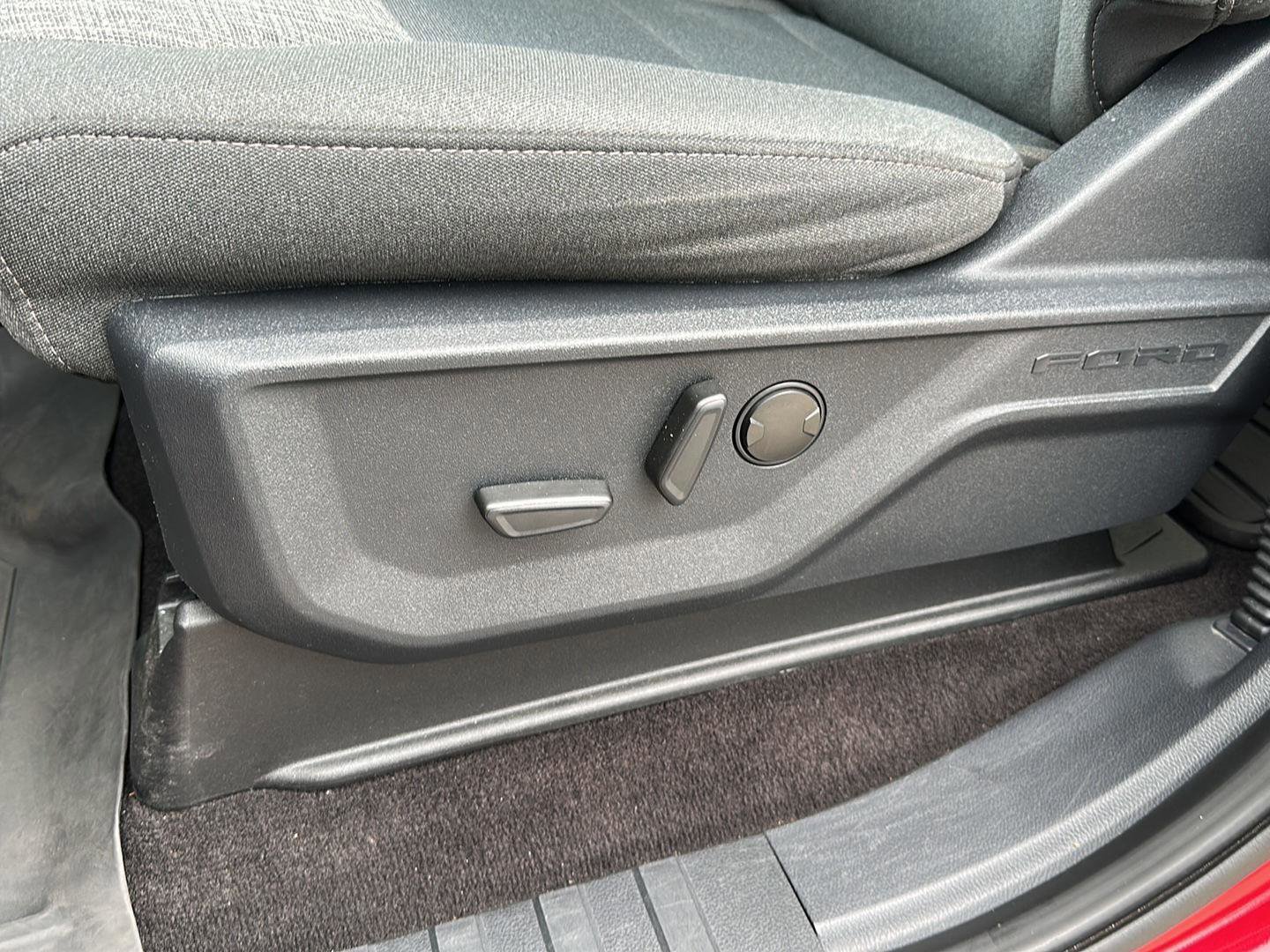 Certified 2022 Ford F150 XLT w/ Equipment Group 302A High image 65