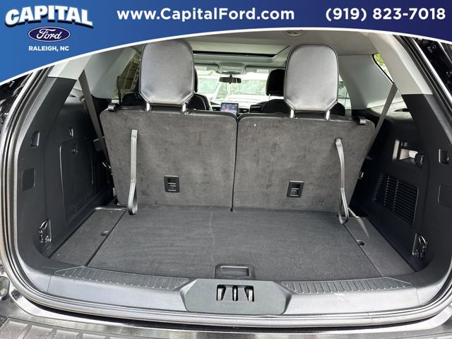 Certified 2023 Ford Explorer XLT w/ Equipment Group 202A AWD/4WD image 16