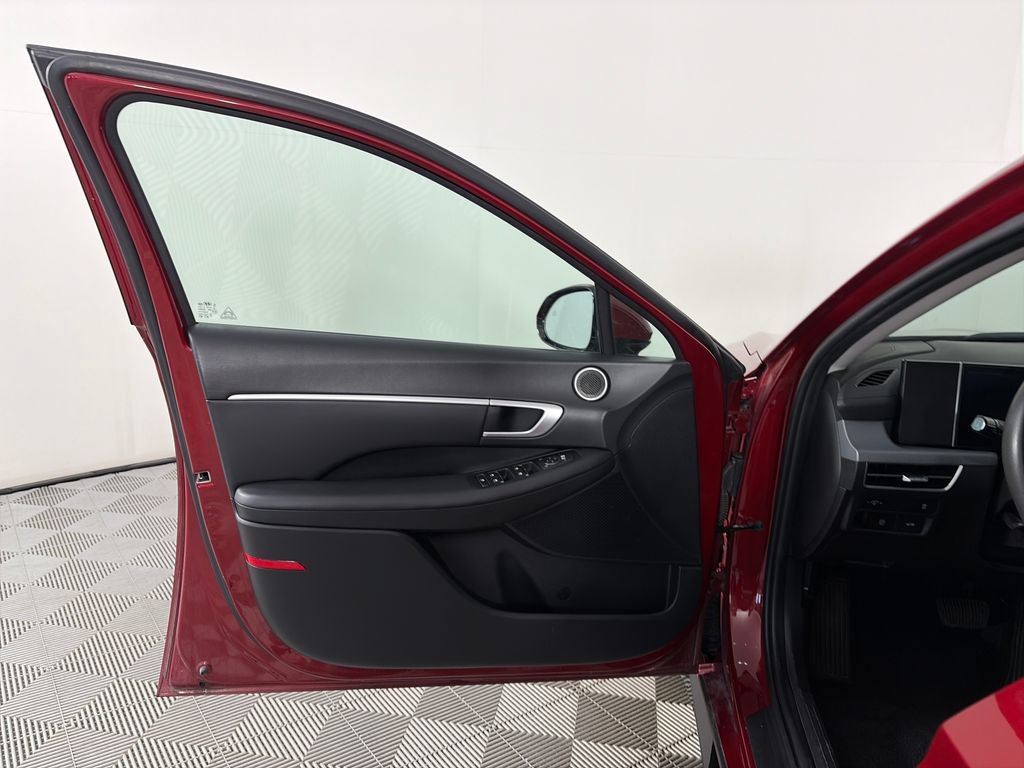Used 2024 Hyundai Sonata SEL FWD image 10