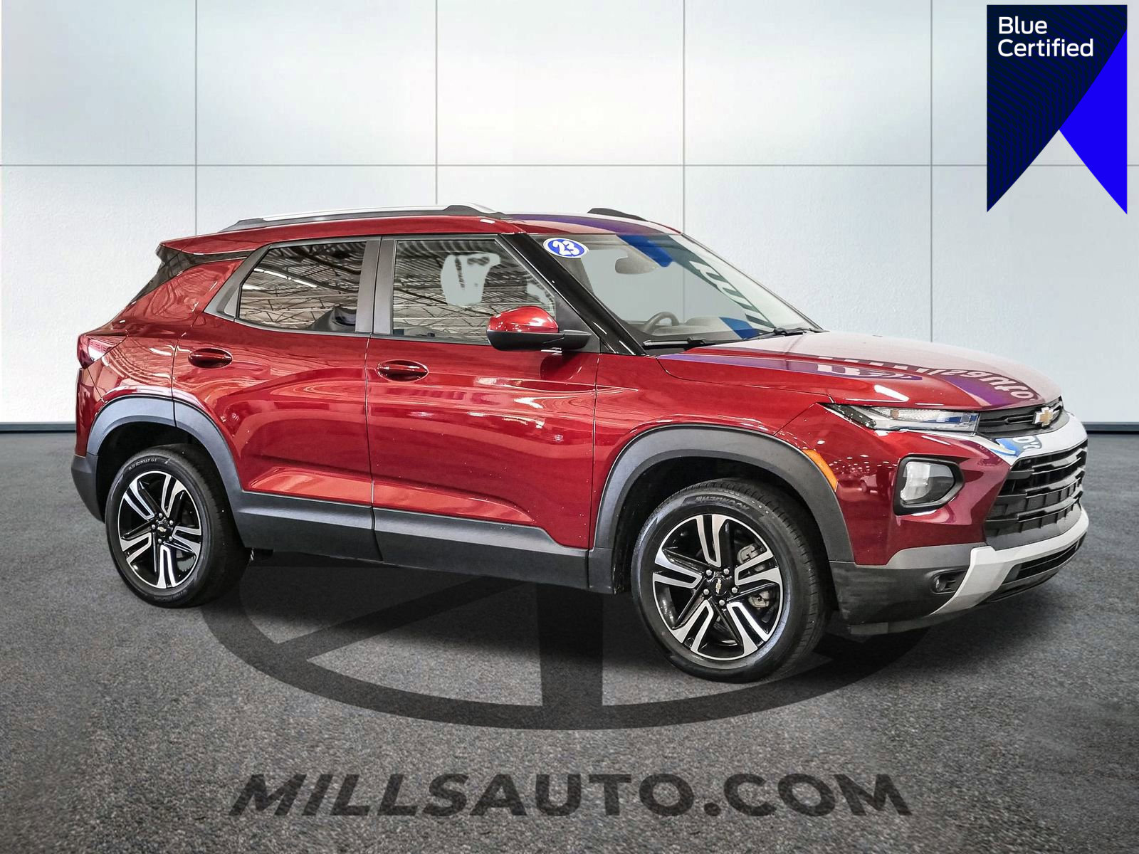 Used 2023 Chevrolet TrailBlazer LT w/ Convenience Package image 1