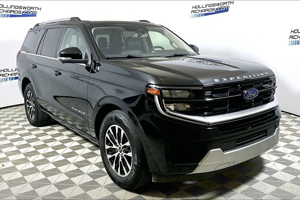Certified 2025 Ford Expedition Platinum AWD/4WD image 3