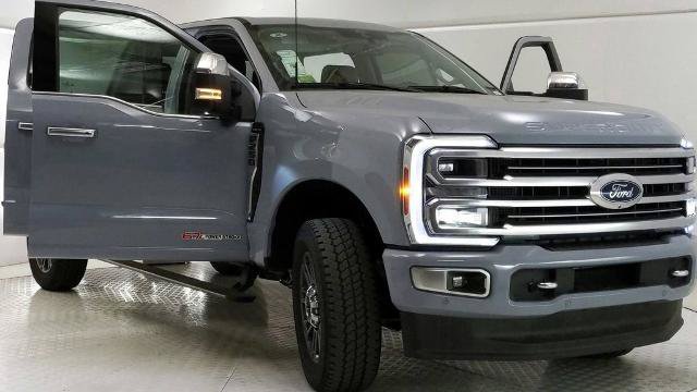Certified 2024 Ford F250 Limited AWD/4WD image 7