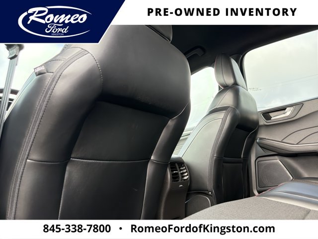Certified 2023 Ford Escape ST-Line Select w/ Tech Pack #2 AWD/4WD image 26