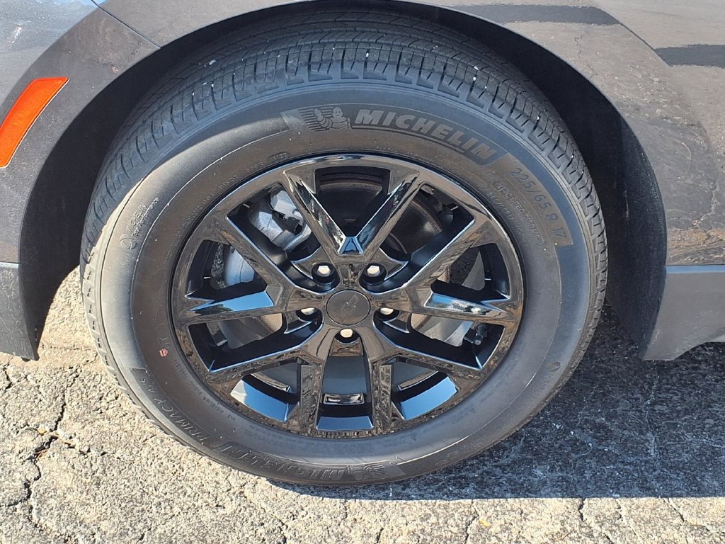 Used 2023 Chevrolet Equinox LT FWD image 36
