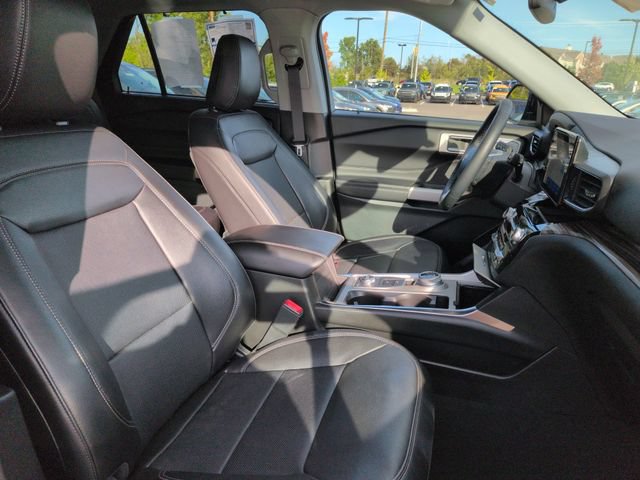 Certified 2023 Ford Explorer Limited w/ Equipment Group 301A AWD/4WD image 15