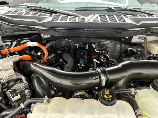 Certified 2024 Ford F150 Lariat w/ FX4 Off-Road Package image 43