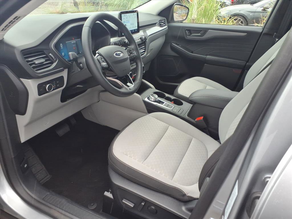 Certified 2024 Ford Escape Active image 12