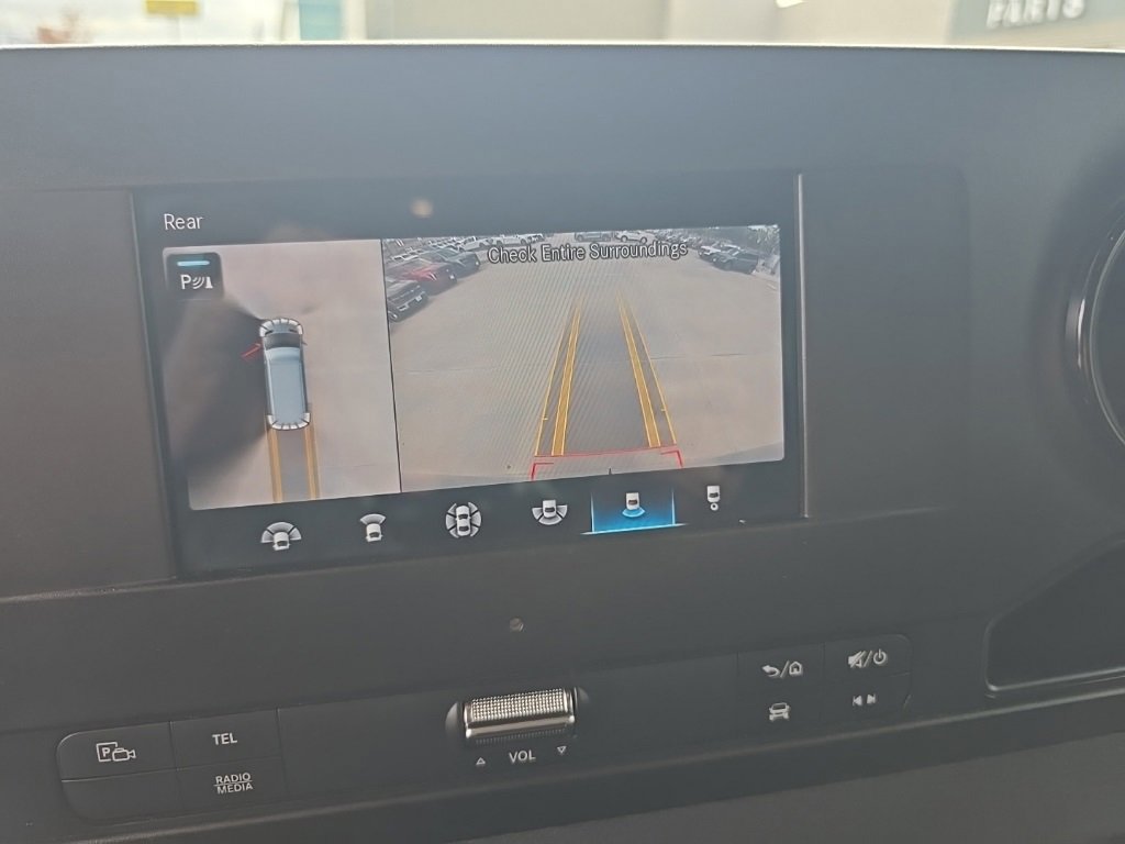 Used 2023 Mercedes-Benz Sprinter 1500 image 25
