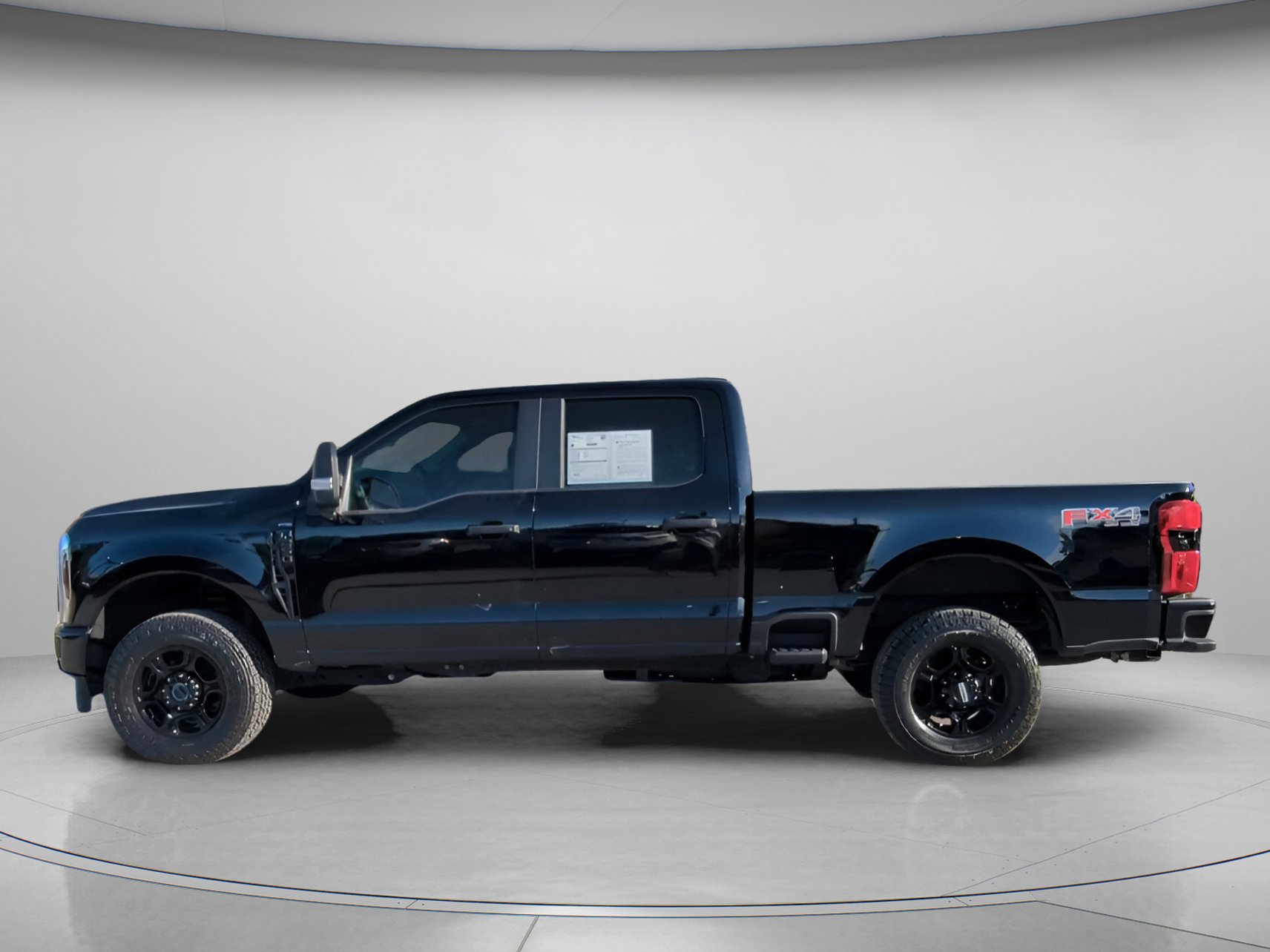 Certified 2024 Ford F250 XL w/ STX Appearance Package AWD/4WD image 11