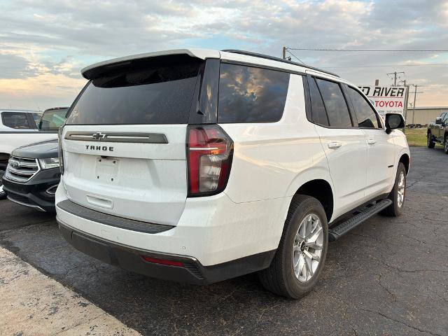 Used 2022 Chevrolet Tahoe Z71 w/ Luxury Package AWD/4WD image 3