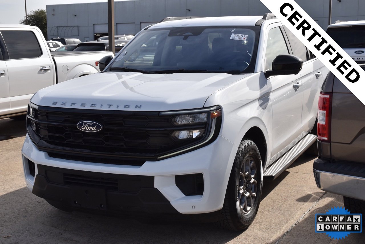 Certified 2025 Ford Expedition Active image 1