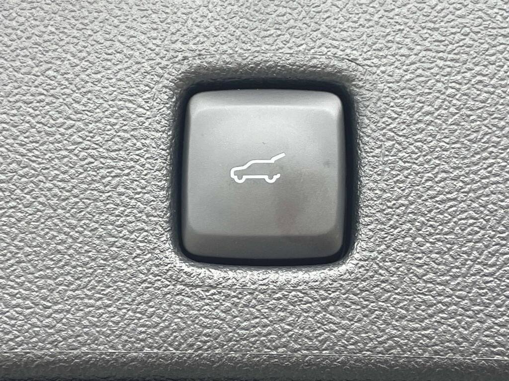 Certified 2023 Ford Escape ST-Line w/ Tech Pack #1 AWD/4WD image 22