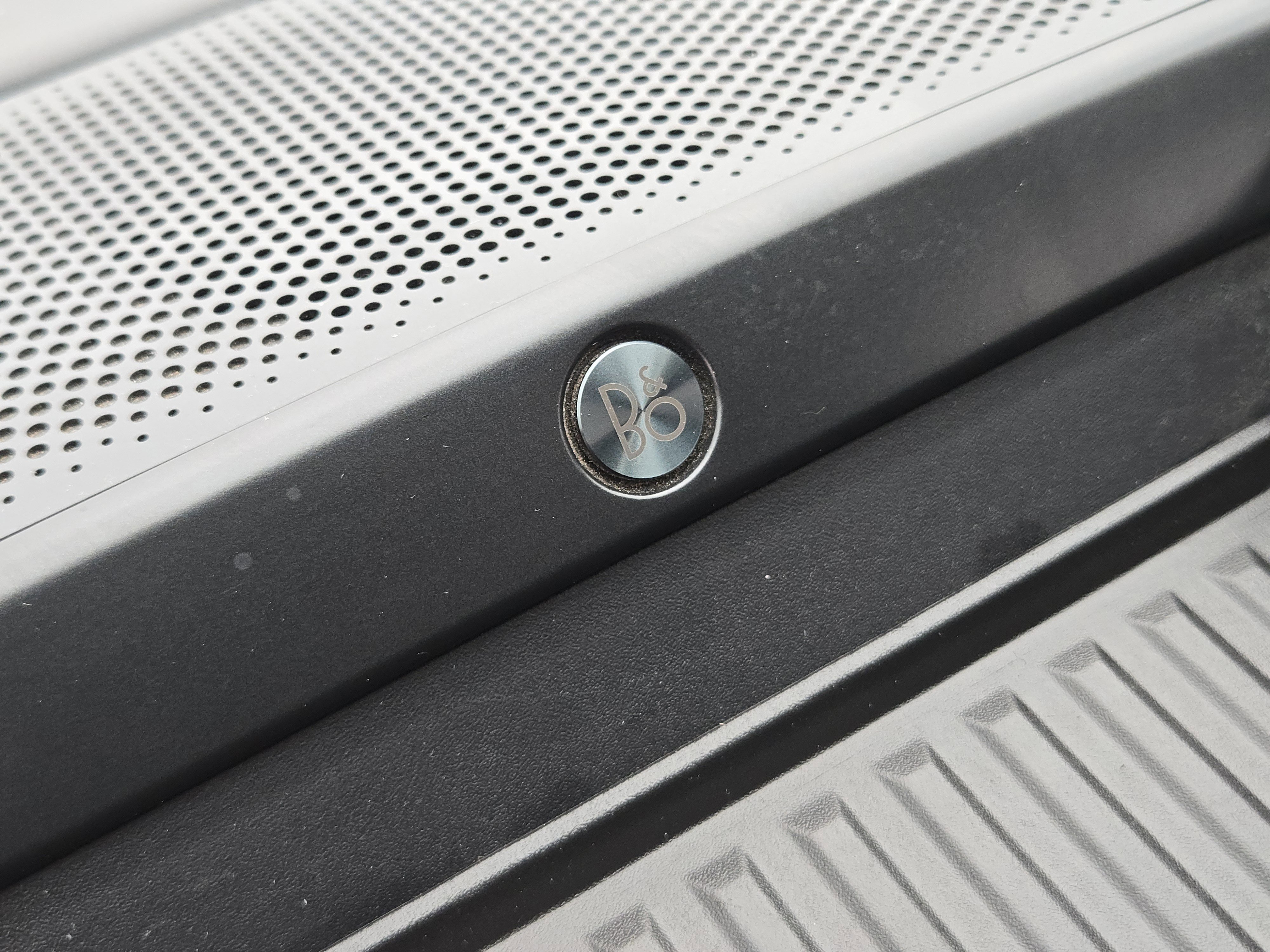 Certified 2022 Ford F250 Lariat w/ Tremor Off-Road Package image 22