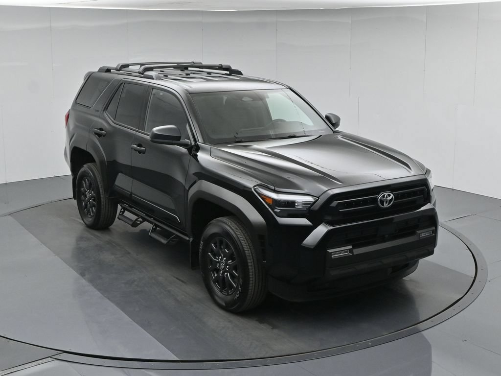 Used 2025 Toyota 4Runner SR5 AWD/4WD image 40
