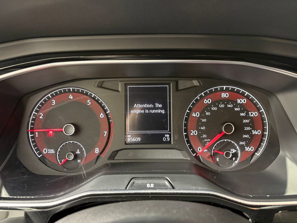 Used 2019 Volkswagen Jetta R-Line w/ R-Line Cold Weather Package image 17