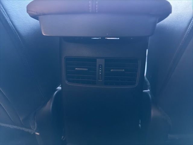 Used 2020 MAZDA CX-30 Premium image 15