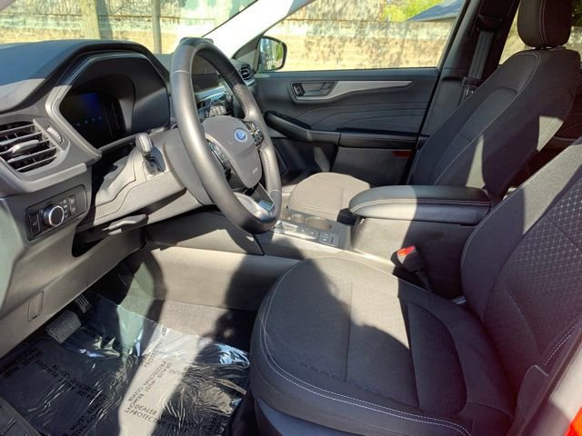 Certified 2024 Ford Escape Active AWD/4WD image 13