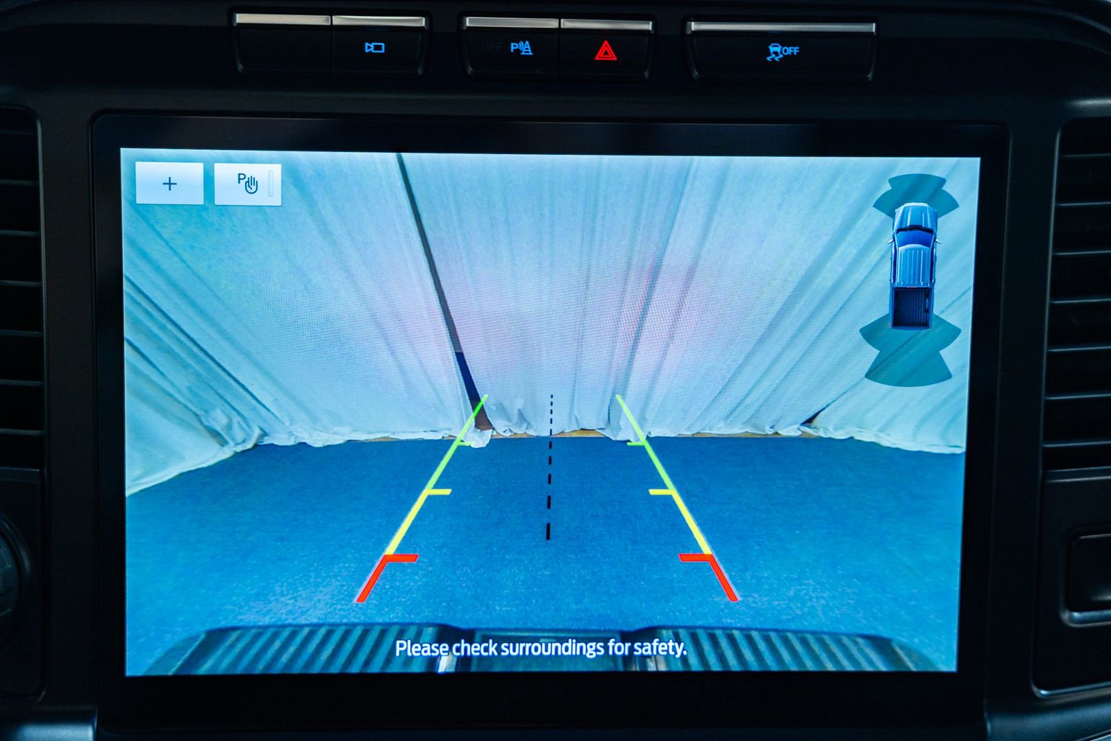 Certified 2022 Ford F150 Lariat w/ Equipment Group 502A High image 53