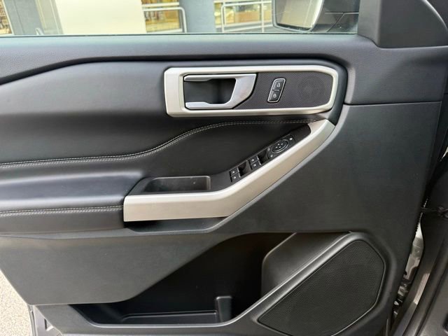 Certified 2023 Ford Explorer XLT image 31