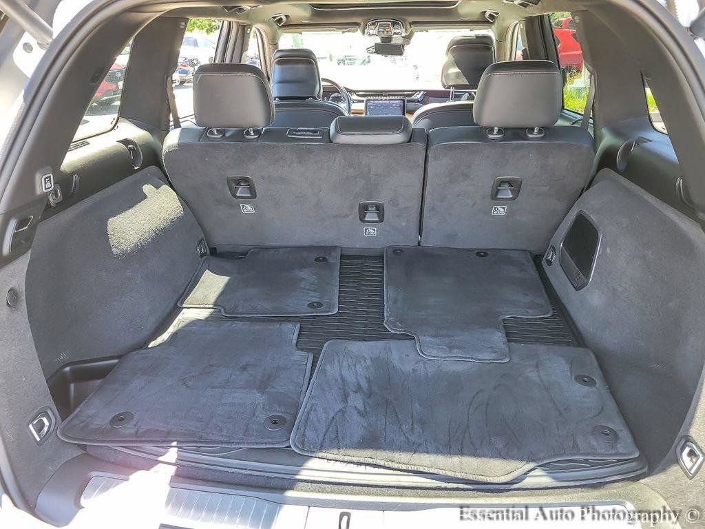 Used 2022 Jeep Grand Cherokee Summit AWD/4WD image 23